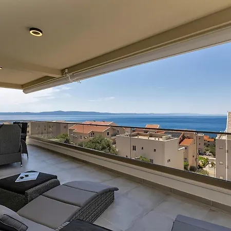 Toro - Makarska Exklusiv * Tučepi